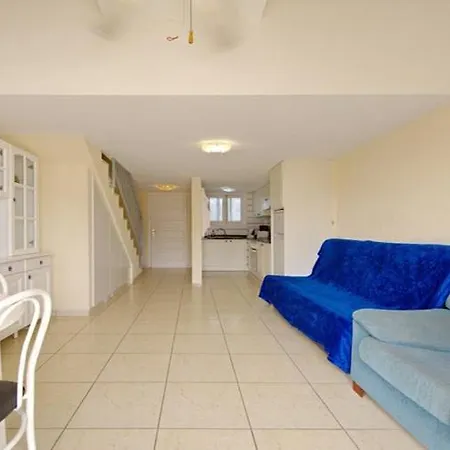 En Ps Ii Apartman Arona